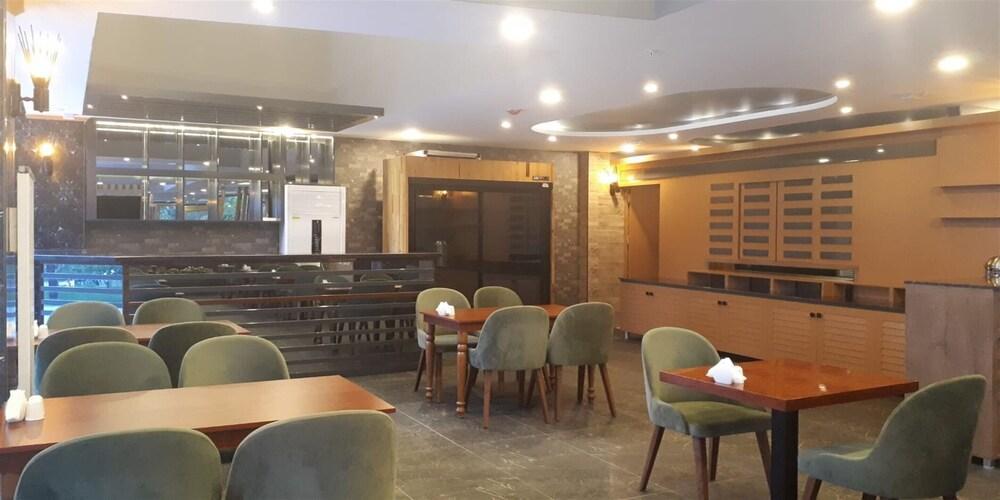 Zeynel Hotel Antalia Esterno foto