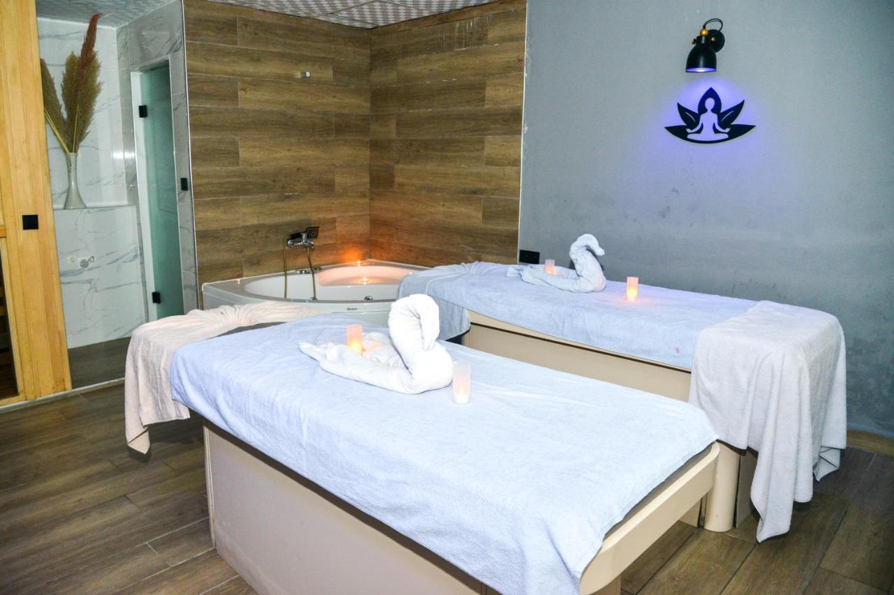 Zeynel Hotel Antalia Esterno foto