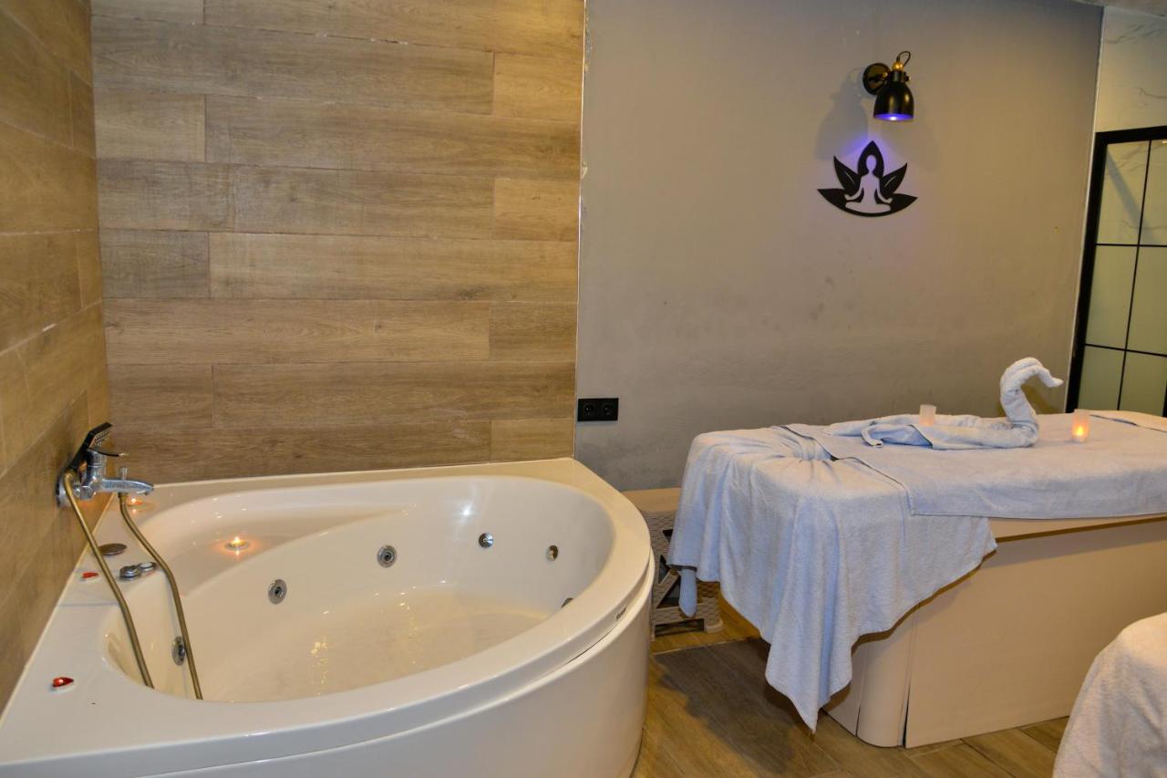 Zeynel Hotel Antalia Esterno foto